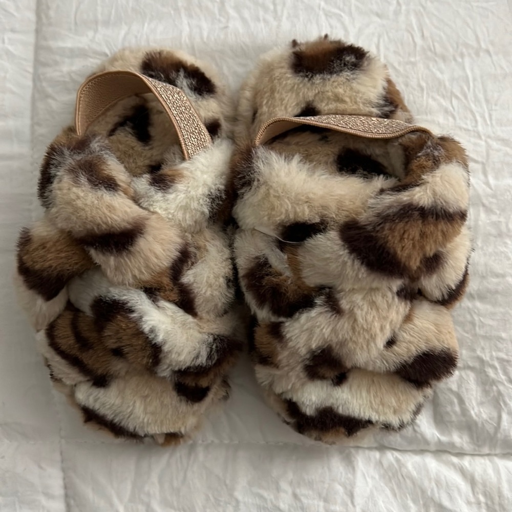 Cheetah baby girl open toed slippers with back strap